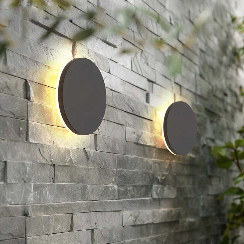 LIGHTS & BRIGHTS | Minimalist Outdoor LED Wall Light – Round & Square Design, Black or White