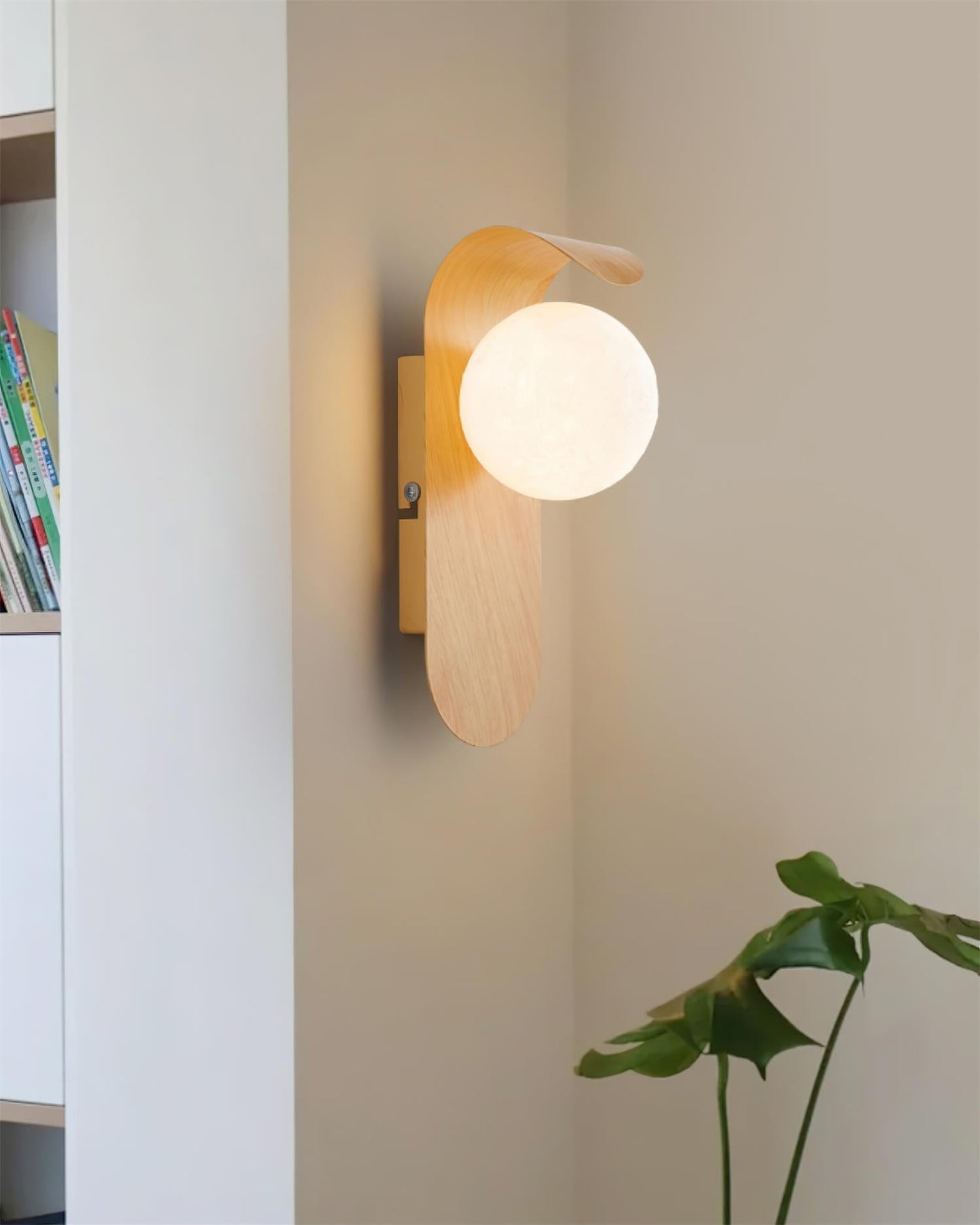 Lights & Brights Modern Timber Globe Wall Lamp – Metal & Glass