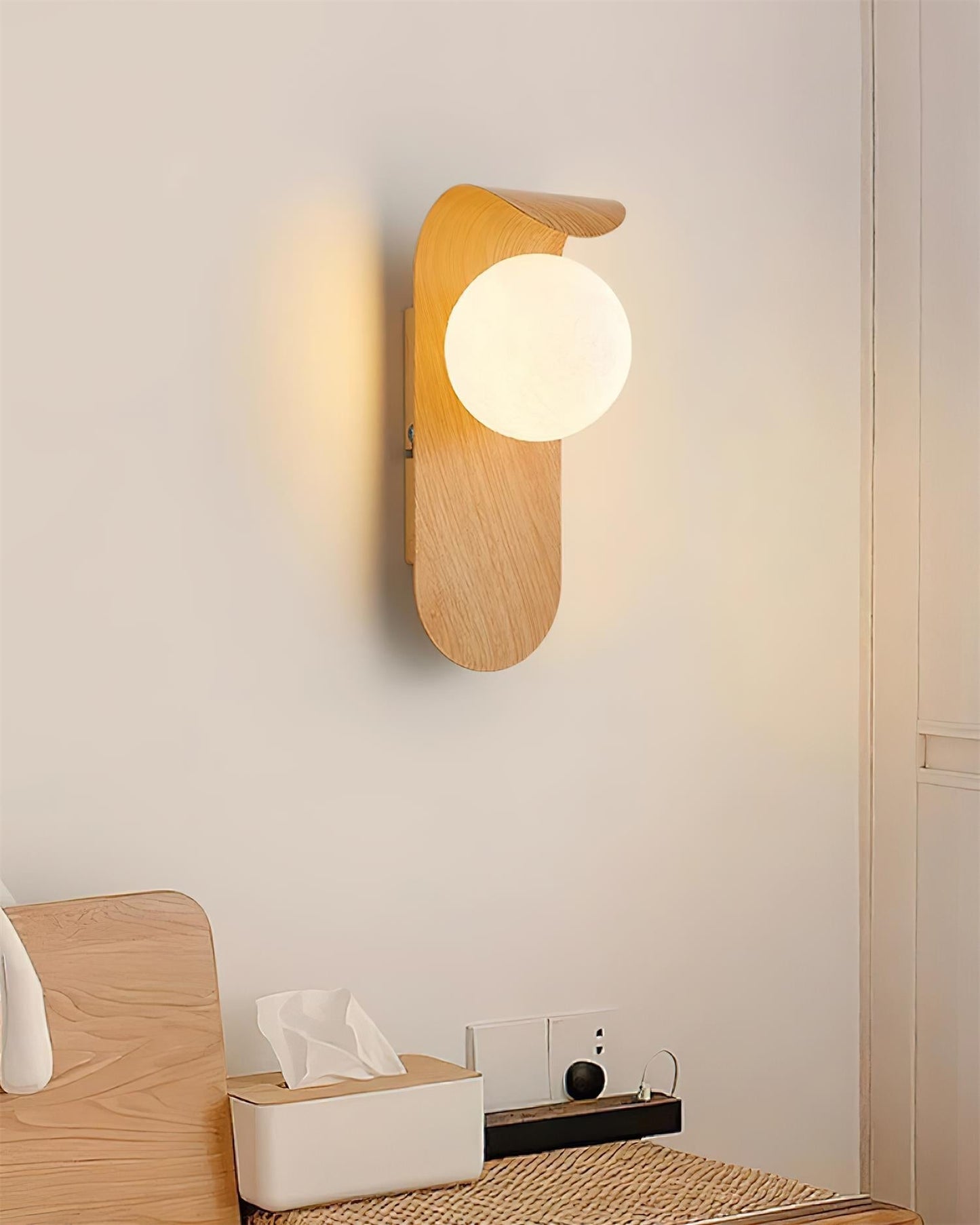 Lights & Brights Modern Timber Globe Wall Lamp – Metal & Glass