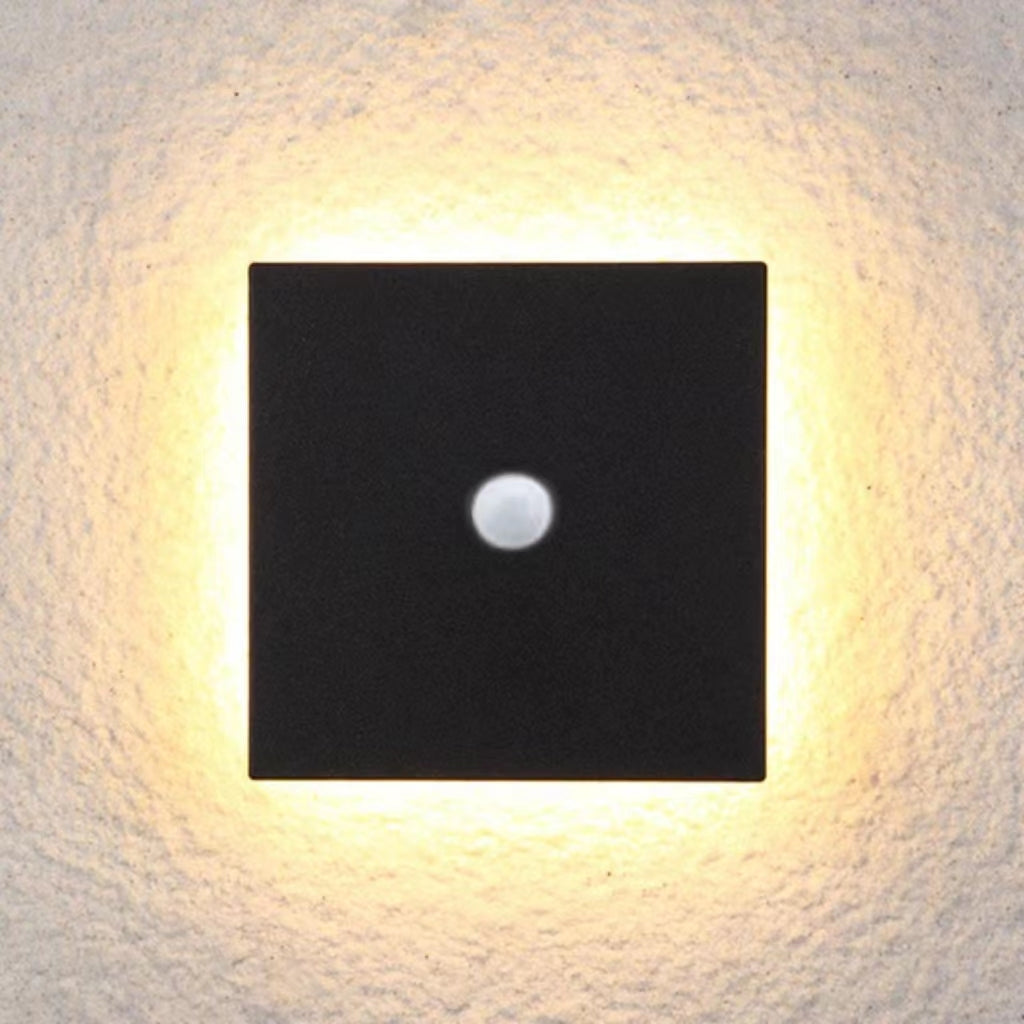 LIGHTS & BRIGHTS | Minimalist Indoor LED Wall Light – Round & Square Design, Black or White