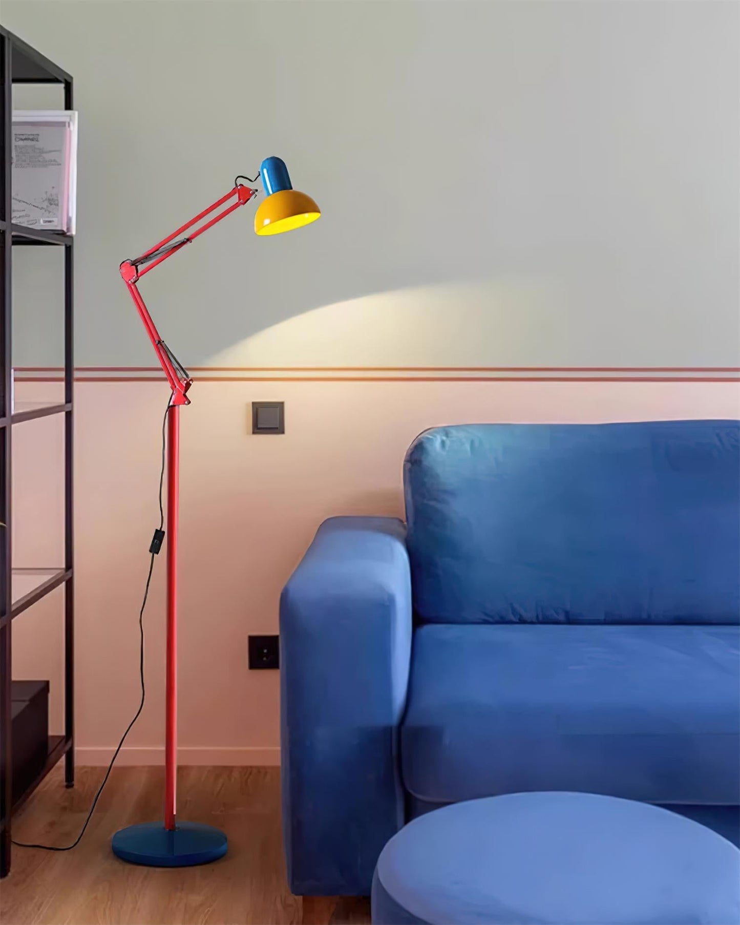 Lights & Brights Modern Adjustable Neck LED Floor Lamp – Metal