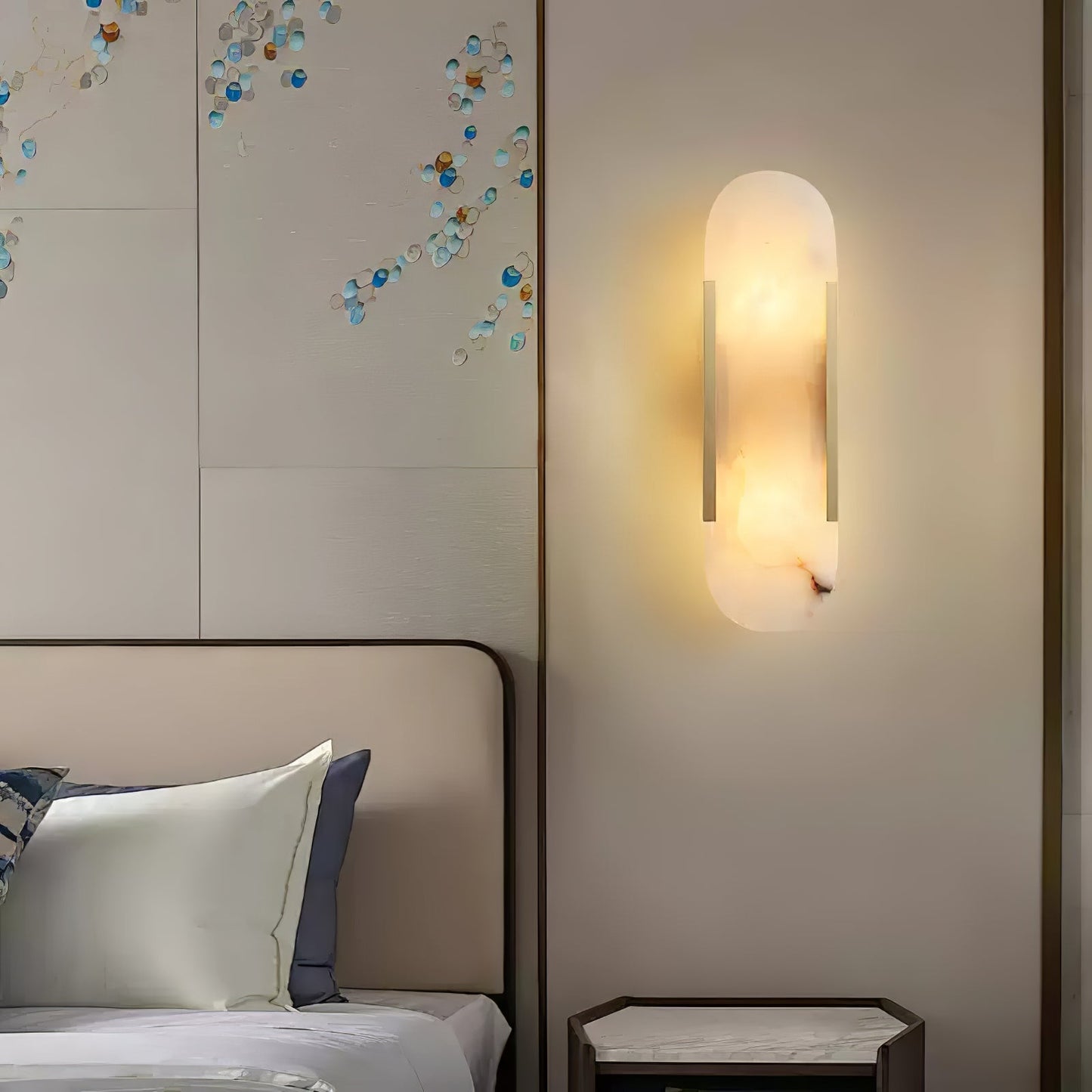 Lights & Brights Vertical Alabaster Stone Wall Sconce – Metal & Stone