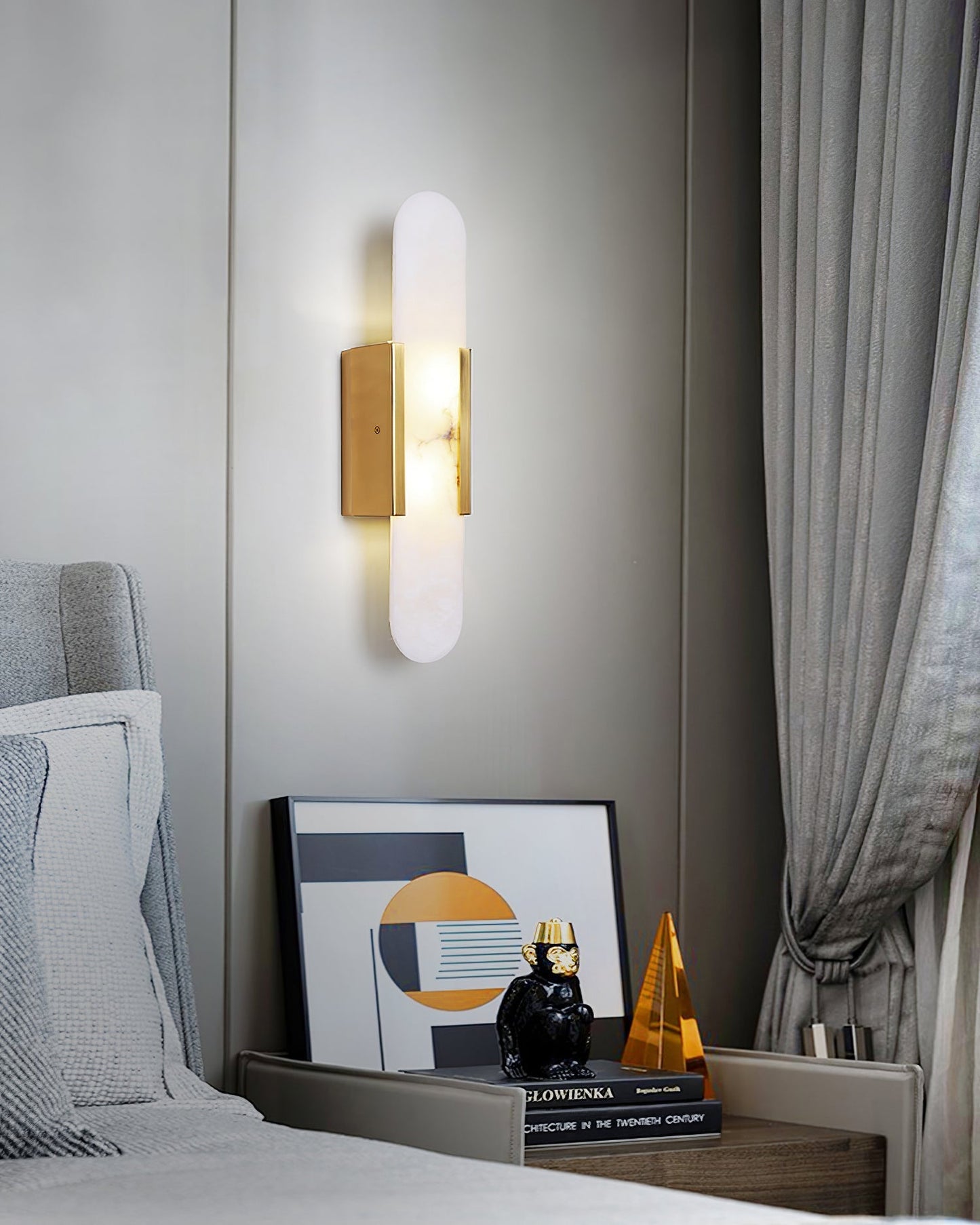 Lights & Brights Vertical Alabaster Stone Wall Sconce – Metal & Stone