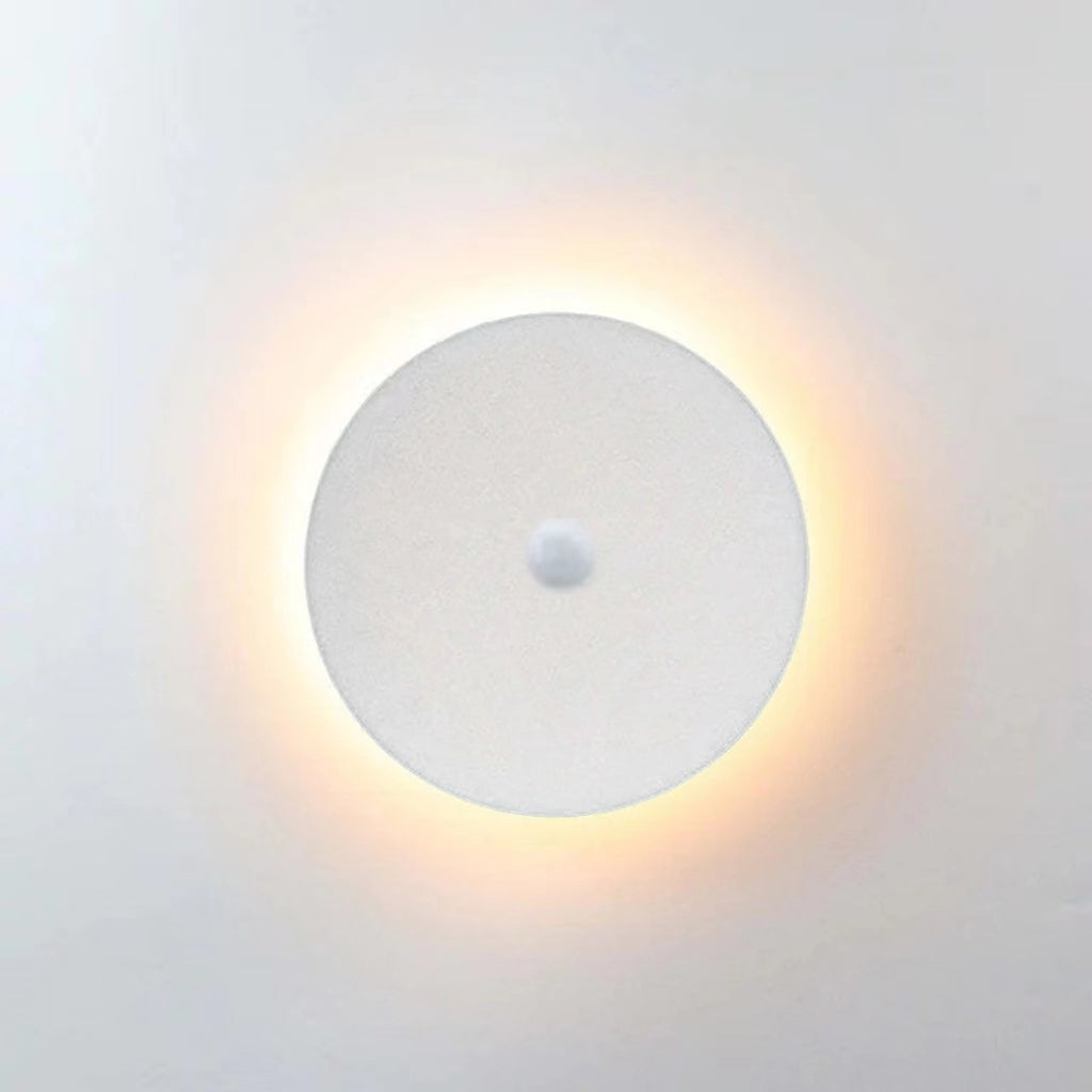 LIGHTS & BRIGHTS | Minimalist Indoor LED Wall Light – Round & Square Design, Black or White