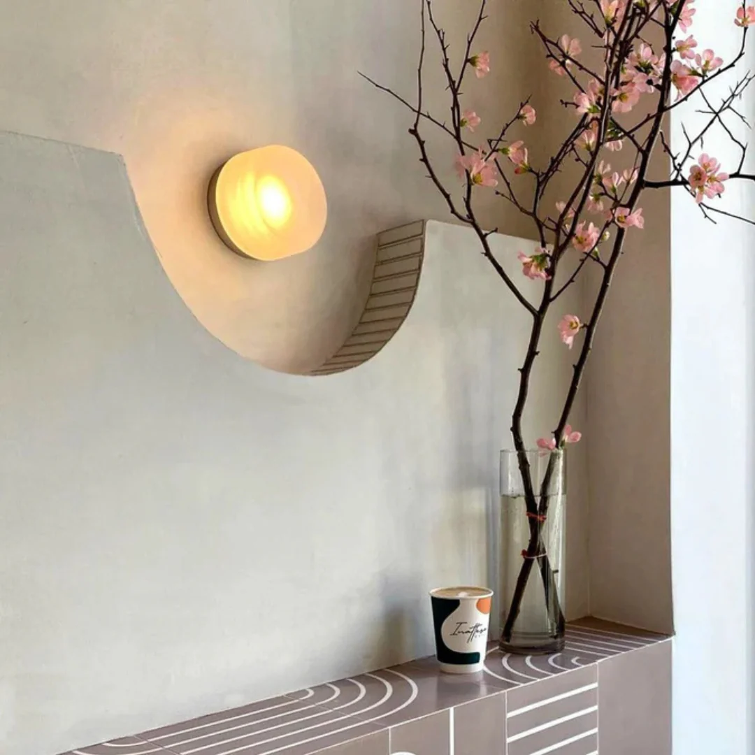 LIGHTS & BRIGHTS | Minimalist Scandinavian Wall Lamp